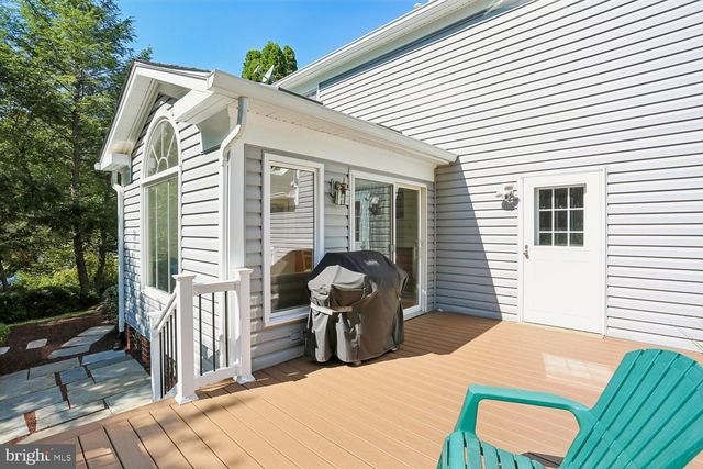 17200 FOUNDERS MILL DR, Rockville, MD 20855