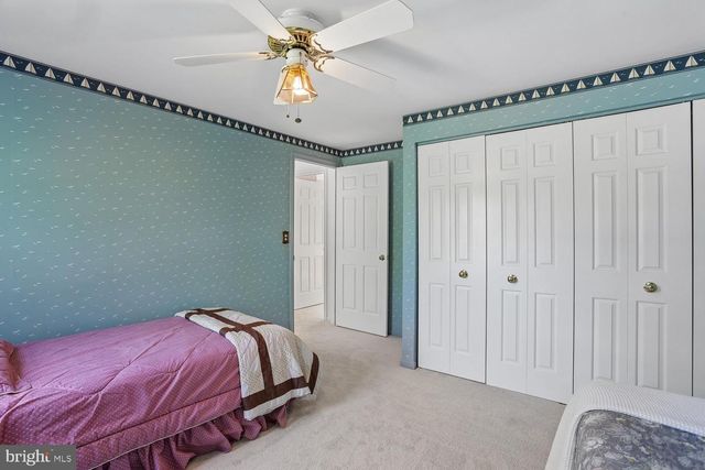 17200 FOUNDERS MILL DR, Rockville, MD 20855