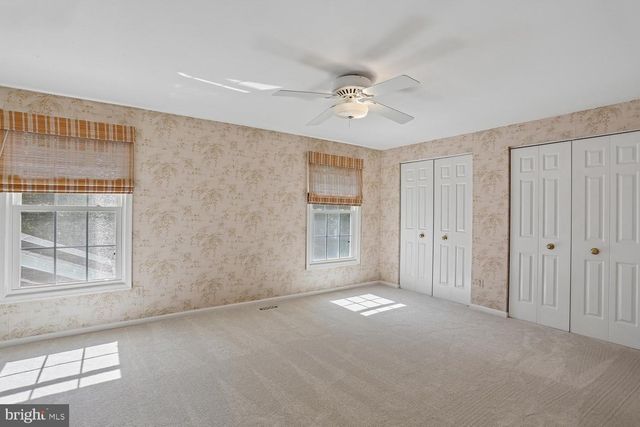 17200 FOUNDERS MILL DR, Rockville, MD 20855