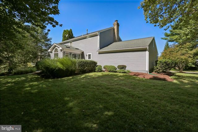 17200 FOUNDERS MILL DR, Rockville, MD 20855