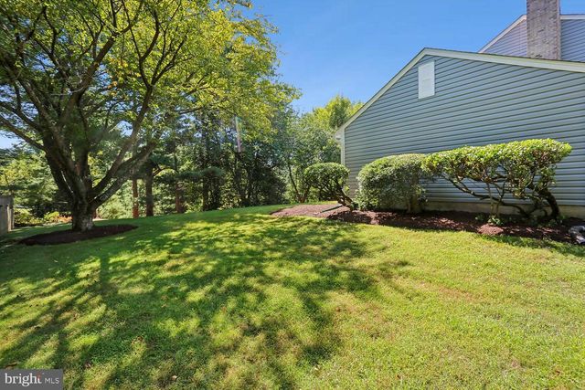 17200 FOUNDERS MILL DR, Rockville, MD 20855