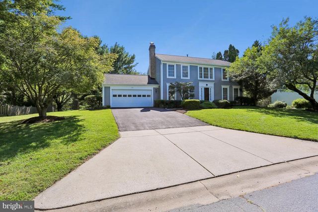 17200 FOUNDERS MILL DR, Rockville, MD 20855
