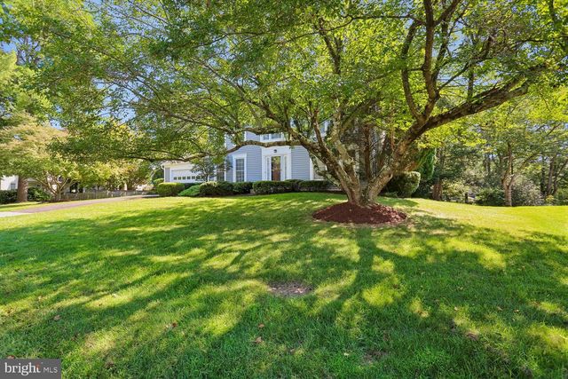 17200 FOUNDERS MILL DR, Rockville, MD 20855