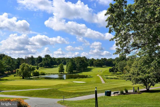 17200 FOUNDERS MILL DR, Rockville, MD 20855