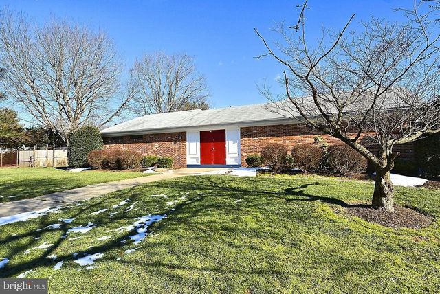 17200 FOUNDERS MILL DR, Rockville, MD 20855