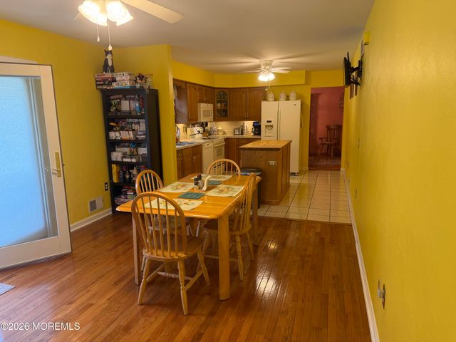 34 N 6th Street 2, Manchester, NJ 08759