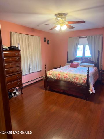 34 N 6th Street 2, Manchester, NJ 08759