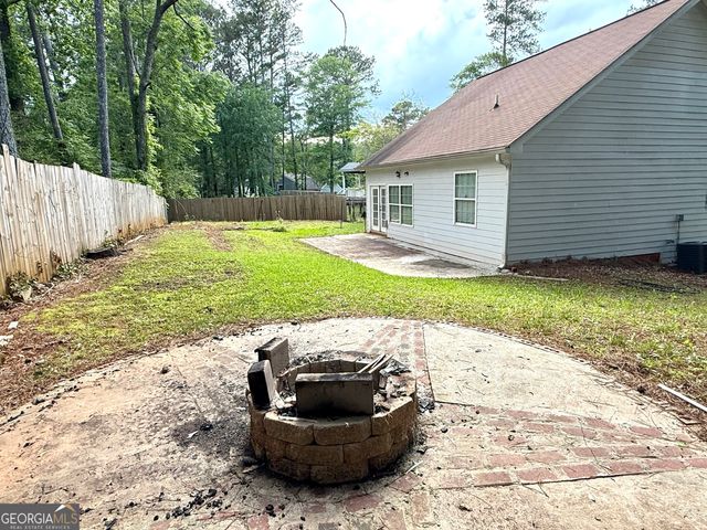 4831 Oak Path, Stone Mountain, GA 30088