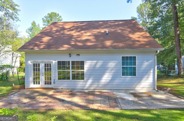 4831 Oak Path, Stone Mountain, GA 30088