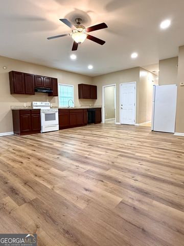 4831 Oak Path, Stone Mountain, GA 30088