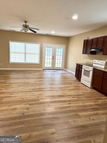 4831 Oak Path, Stone Mountain, GA 30088