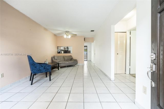 5334 W 24th Ave 131, Hialeah, FL 33016