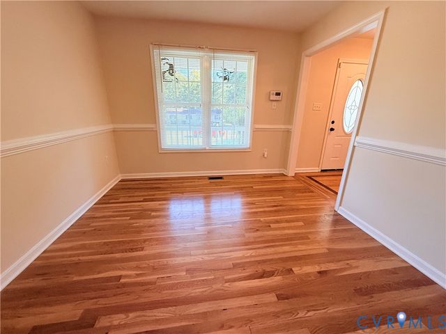 6086 Tara Dr, Sutherland, VA 23885