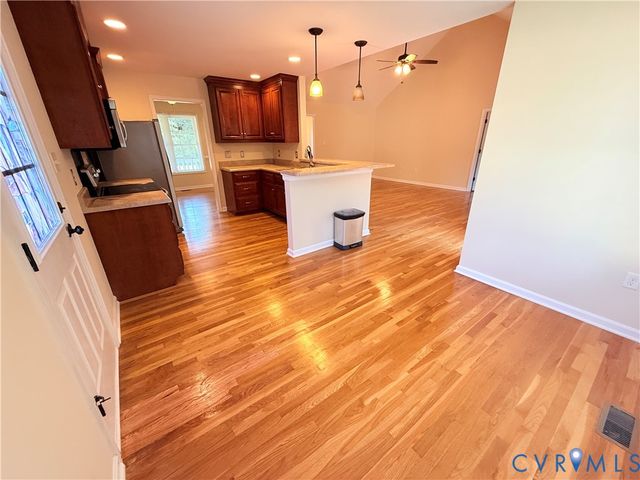 6086 Tara Dr, Sutherland, VA 23885