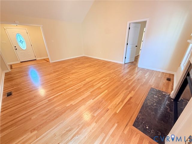 6086 Tara Dr, Sutherland, VA 23885