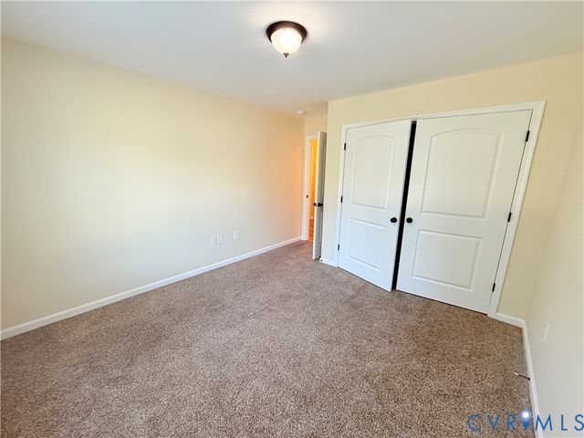 6086 Tara Dr, Sutherland, VA 23885