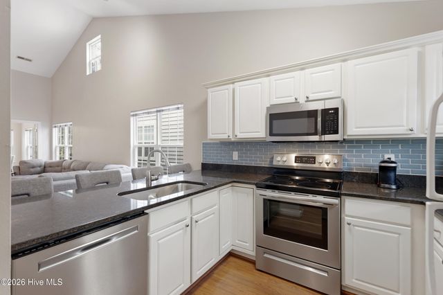 5005 Hewletts Run Unit 2, Wilmington, NC 28409