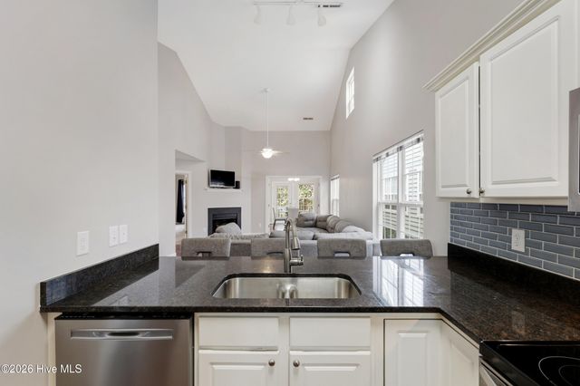 5005 Hewletts Run Unit 2, Wilmington, NC 28409