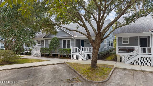 5005 Hewletts Run Unit 2, Wilmington, NC 28409