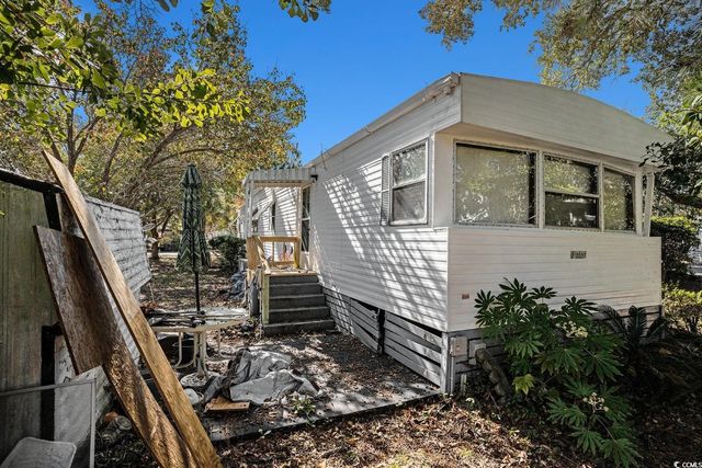 109 Village Ct., Murrells Inlet, SC 29576