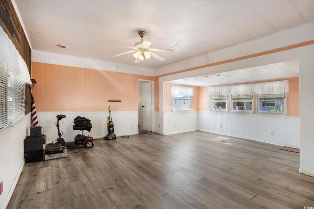 109 Village Ct., Murrells Inlet, SC 29576