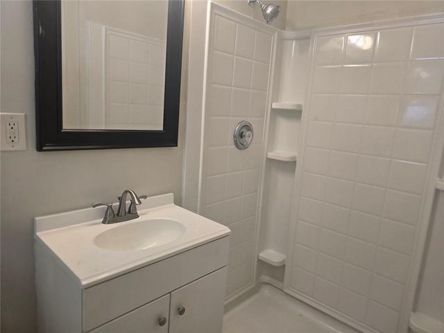 5734 Lanny Lane, Lithonia, GA 30058