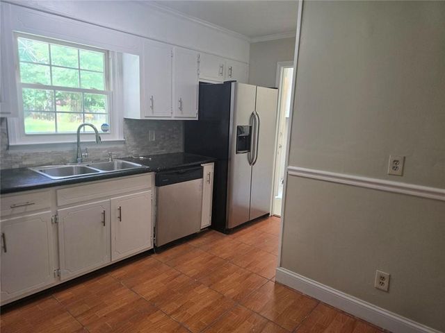 5734 Lanny Lane, Lithonia, GA 30058