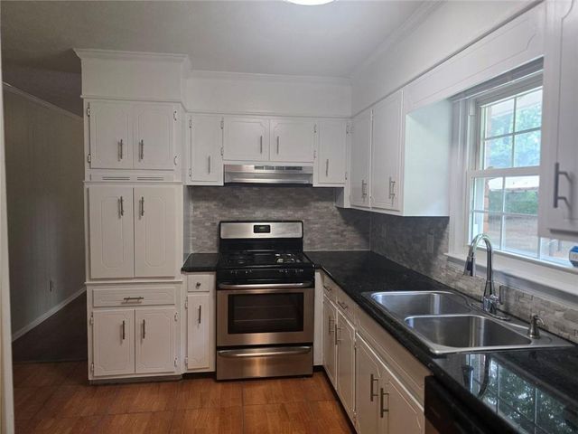 5734 Lanny Lane, Lithonia, GA 30058