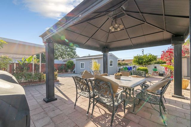 1025 Burkhart Avenue, San Leandro, CA 94579