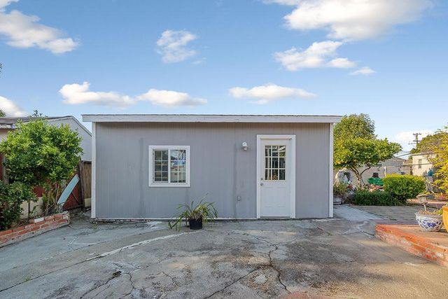 1025 Burkhart Avenue, San Leandro, CA 94579