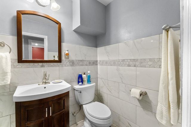 1025 Burkhart Avenue, San Leandro, CA 94579