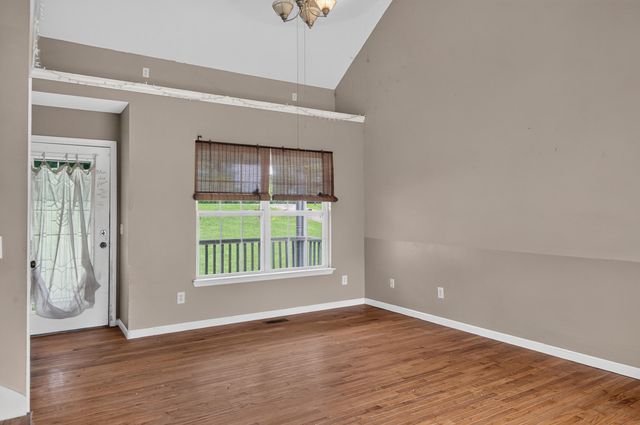 384 Miller Road, Signal Mountain, TN 37377