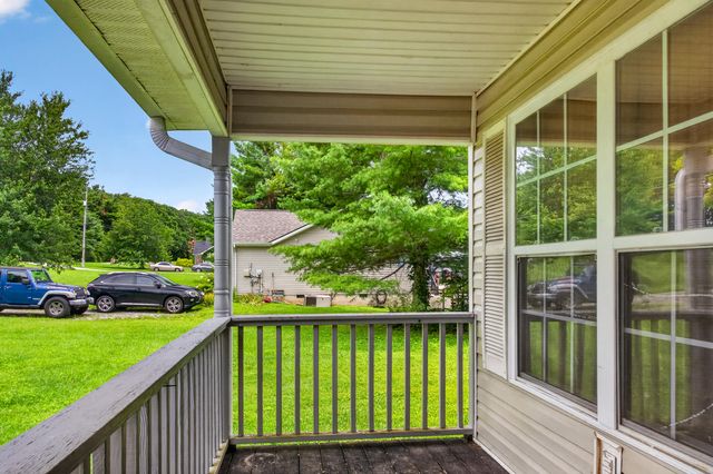 384 Miller Road, Signal Mountain, TN 37377