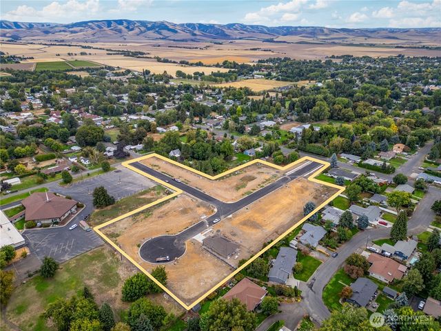 1185 Bryant Court, Walla Walla, WA 99362