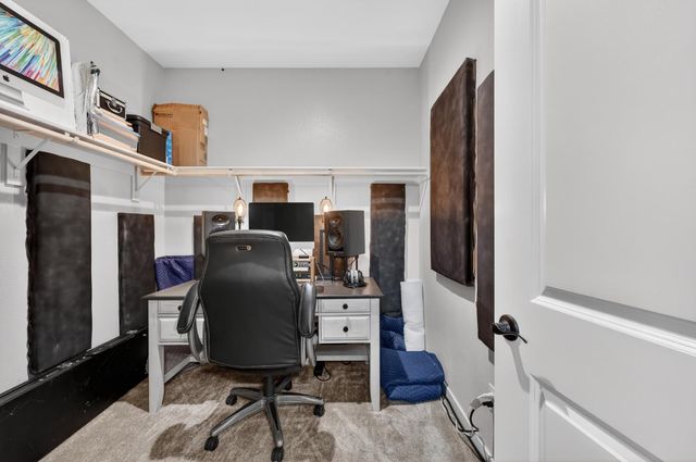 812 Cross Creek Ln, Lincoln, CA 95648