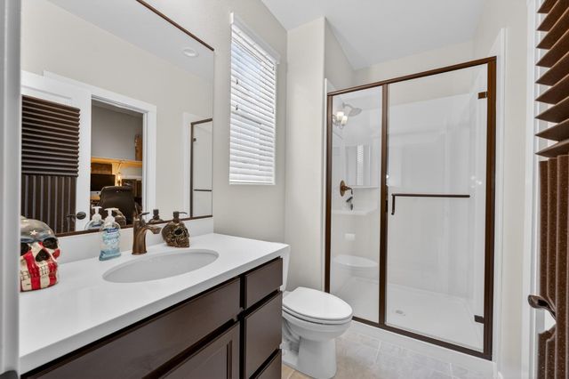 812 Cross Creek Ln, Lincoln, CA 95648