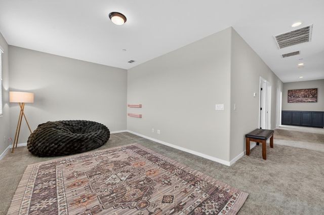 812 Cross Creek Ln, Lincoln, CA 95648