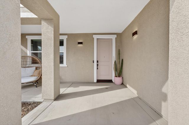 812 Cross Creek Ln, Lincoln, CA 95648