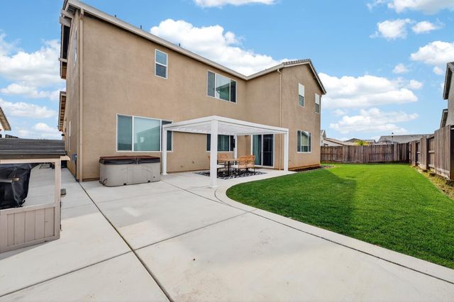 812 Cross Creek Ln, Lincoln, CA 95648
