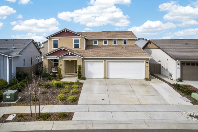 812 Cross Creek Ln, Lincoln, CA 95648