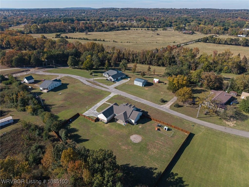 4600 Mize Lane 4600 Mize Lane