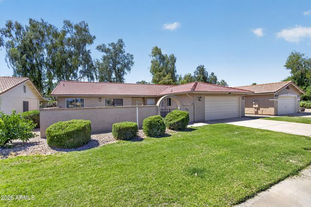 1249 LEISURE WORLD --, Mesa, AZ 85206