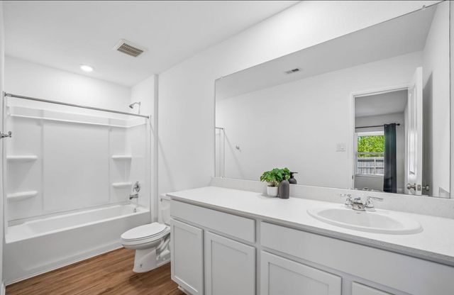 4603 Summer Teton Trail, Baytown, TX 77521