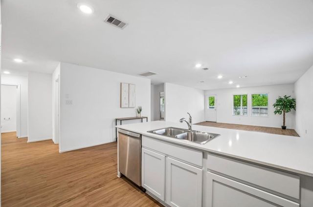 4603 Summer Teton Trail, Baytown, TX 77521