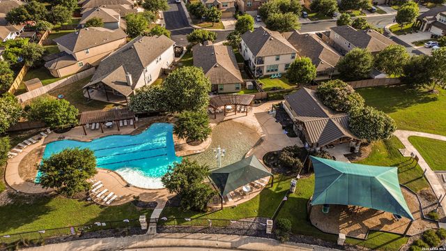 10903 Roaming Holw, San Antonio, TX 78254