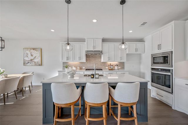 7001 Lowbranch Trail, Little Elm, TX 76227