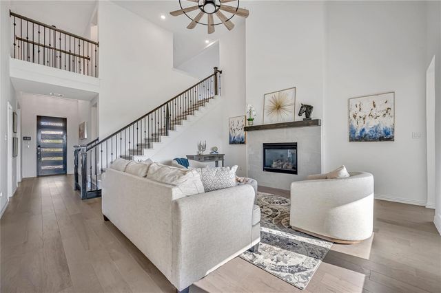 7001 Lowbranch Trail, Little Elm, TX 76227