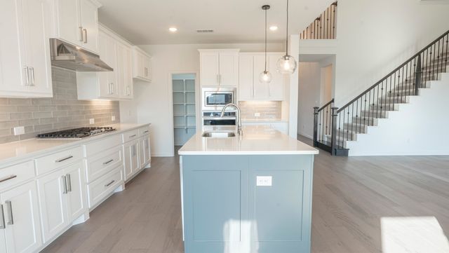 7001 Lowbranch Trail, Little Elm, TX 76227