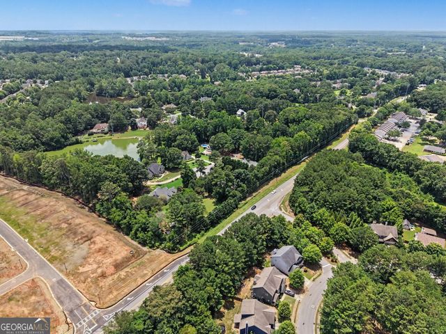 84 Hidden Lakes Court, Newnan, GA 30263