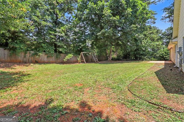 84 Hidden Lakes Court, Newnan, GA 30263